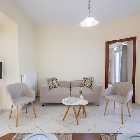 With Heated Rooftop Pool *