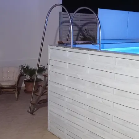 With Heated Rooftop Pool Apartment Chania (Crete)