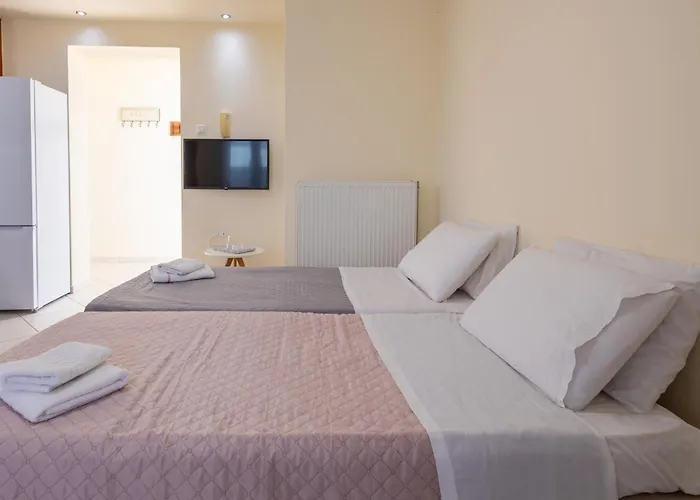 With Heated Rooftop Pool *