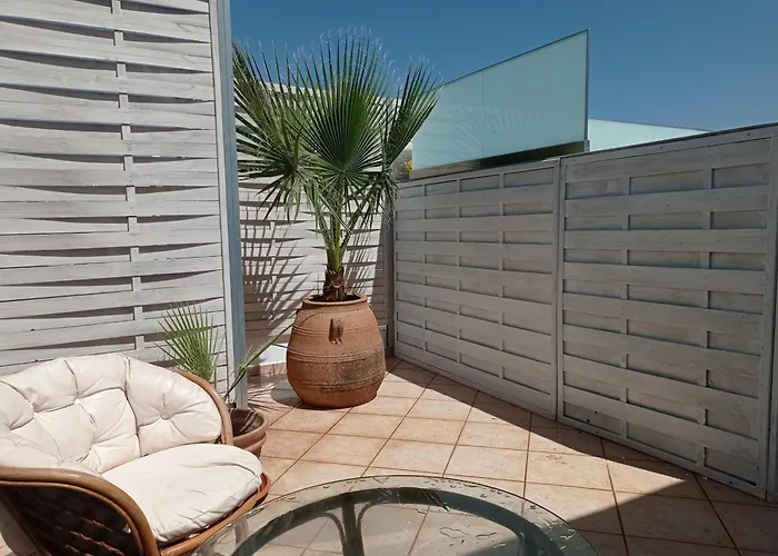 Апартаменты With Heated Rooftop Pool *